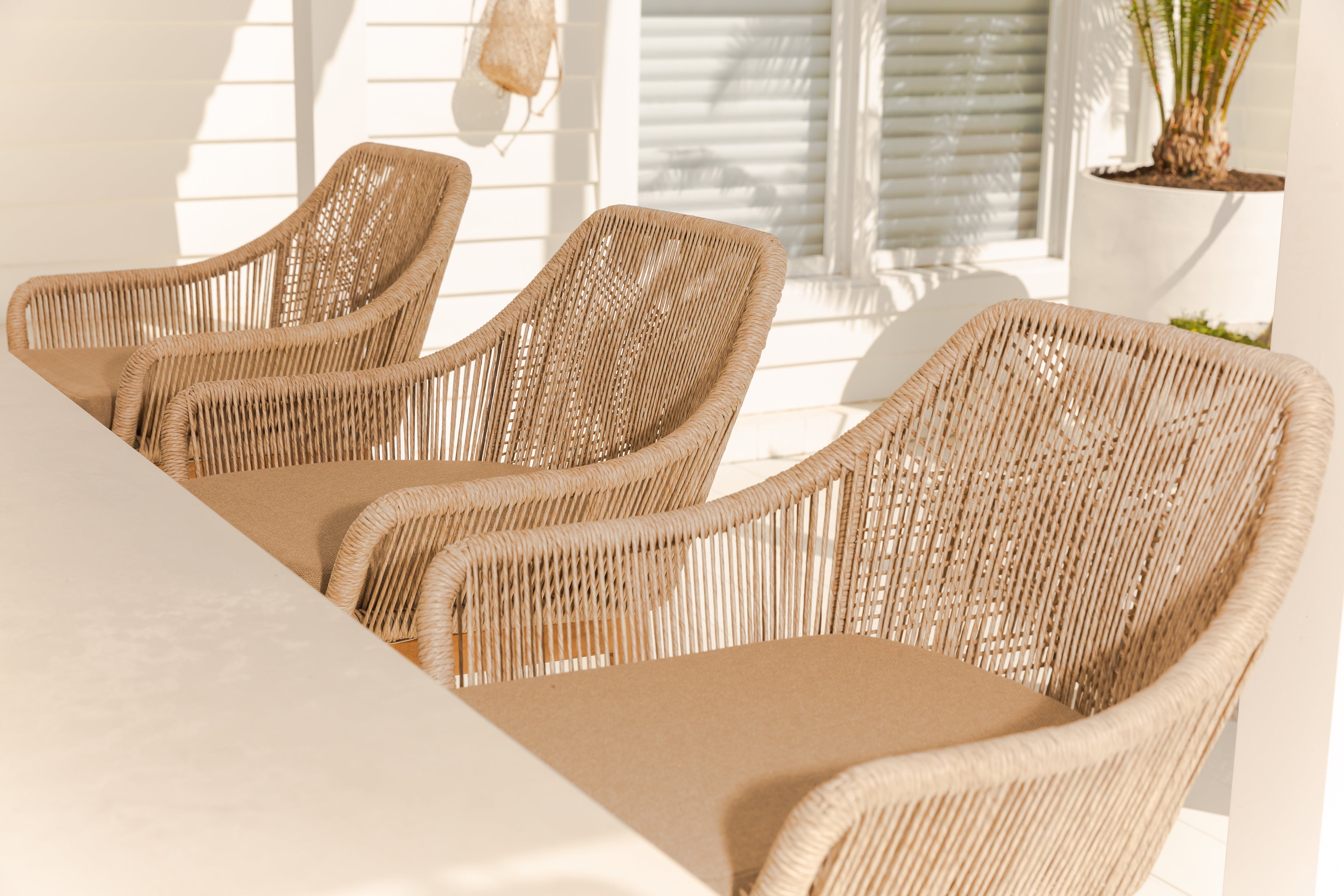 32 outdoor store bar stools