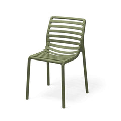Green resin Nardi Doga outdoor dining chair, perfect for alfresco furniture setups, displayed on a plain white background, viewed from a front angle.