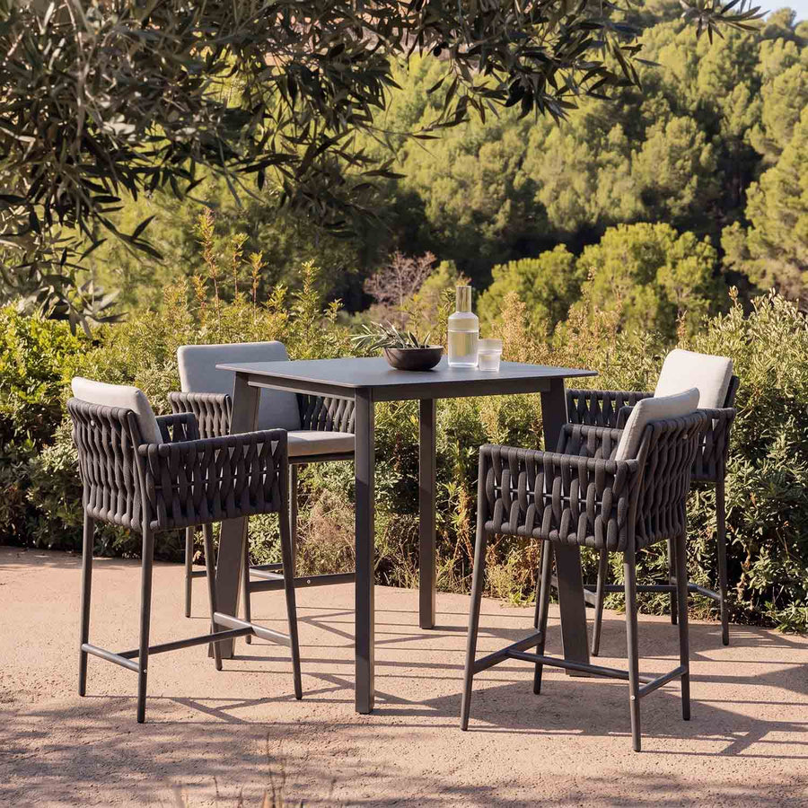 Truro Table Lawson Stool Outdoor Bar Setting