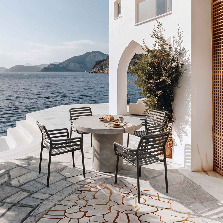 Zen Round Table Doga Dining Armchair Outdoor Dining Setting