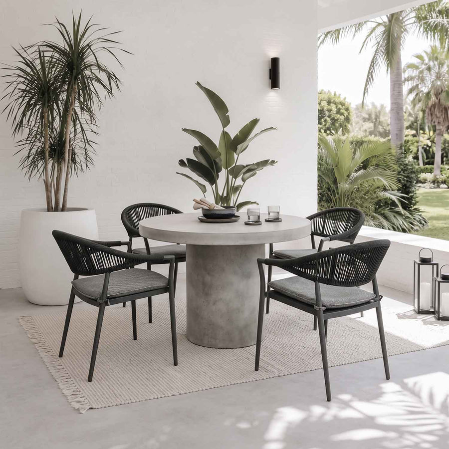 Zen Round Table Windsor Rope Chair Outdoor Dining Setting