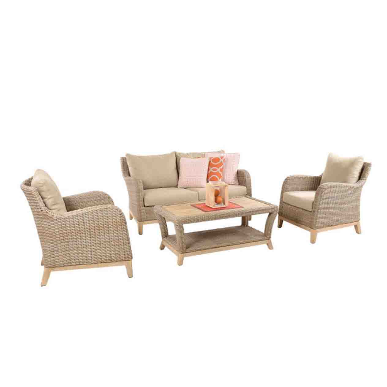 Outdoor Wicker Lounges