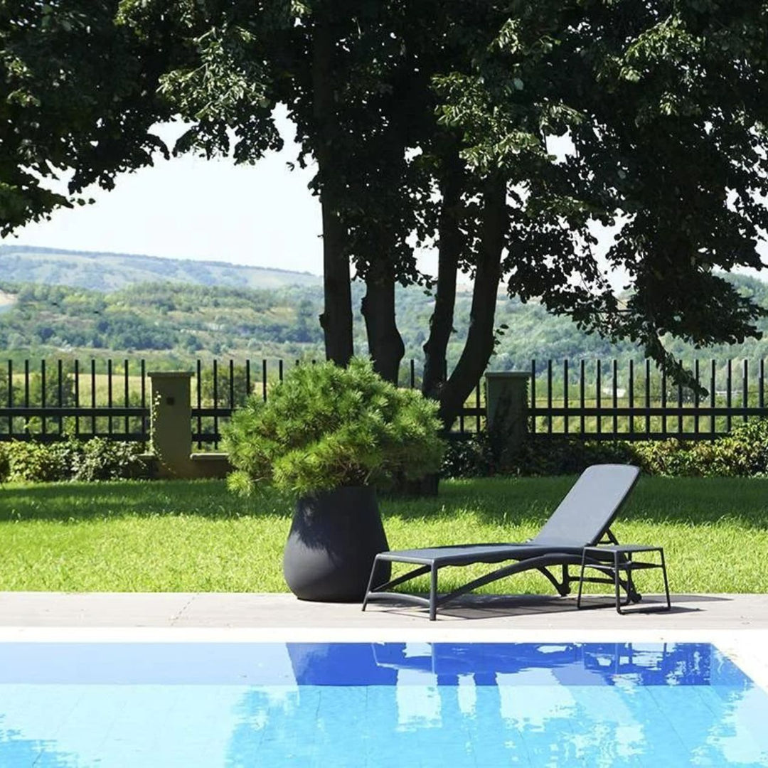 Nardi Atlantico Outdoor Resin Sun Lounger - Main Image