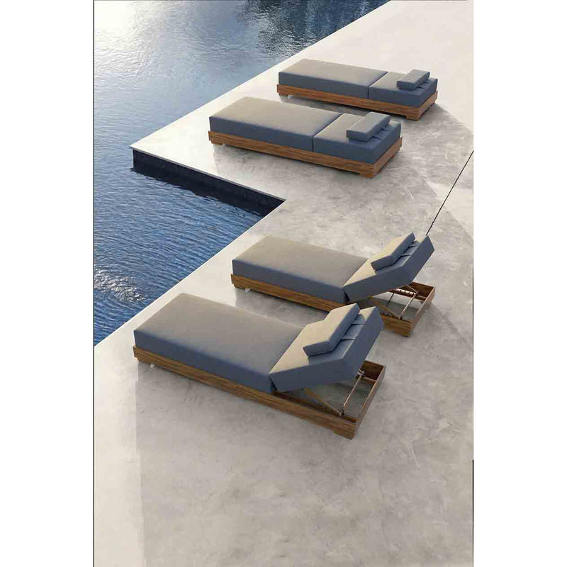 Four grey and brown aluminium &