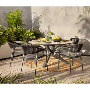 Trivento Table Windsor Chair Outdoor Dining Setting