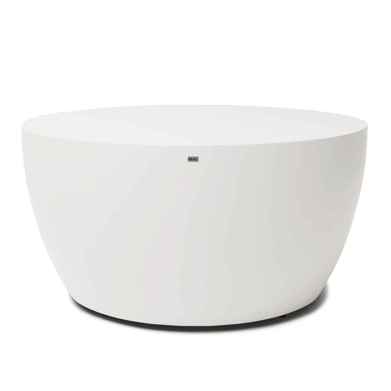 100 cm modern round outdoor concrete coffee table in white. This is one of the many concrete table options from our &