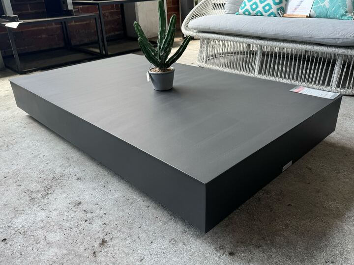 [Clearance] Como Aluminium Coffee Table 140 cm at Moorabbin (MOR) VIC Store Only