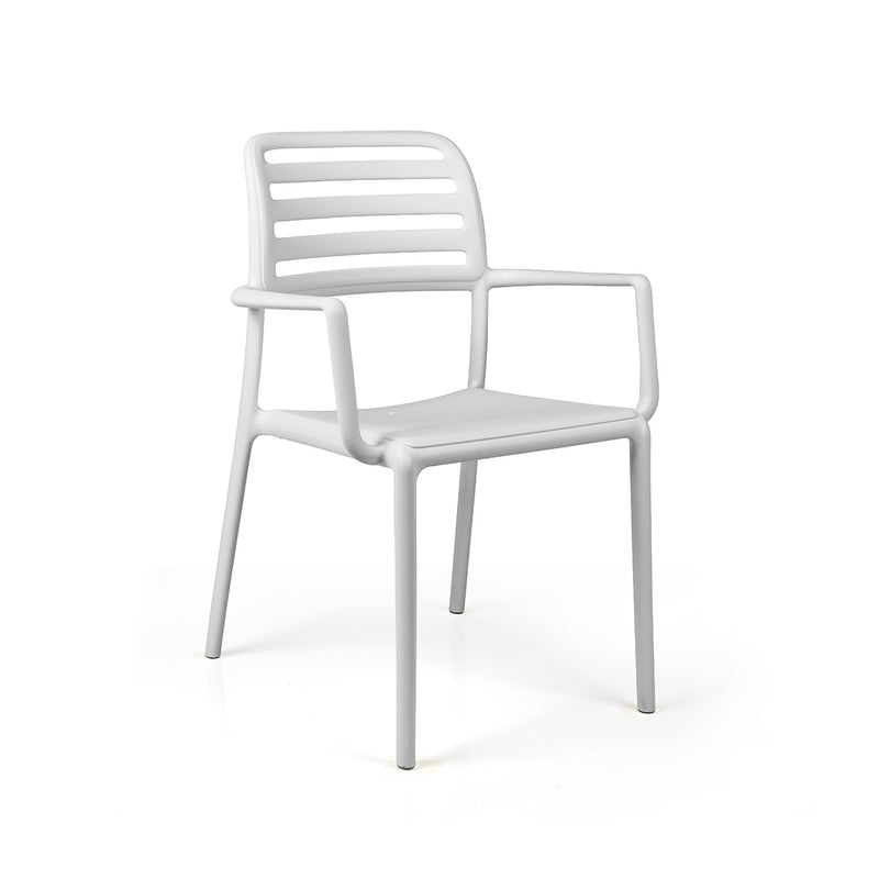 Nardi Costa Outdoor Resin Dining Chair in Bianco White. A sleek and durable Italian-designed chair made from weather-resistant fiberglass resin, featuring a slatted backrest, integrated armrests, and a lightweight yet sturdy structure perfect for outdoor dining spaces.