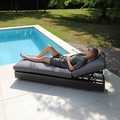 Hannover II 3 Seater Aluminium Outdoor Lounge With Sunlounger Feature