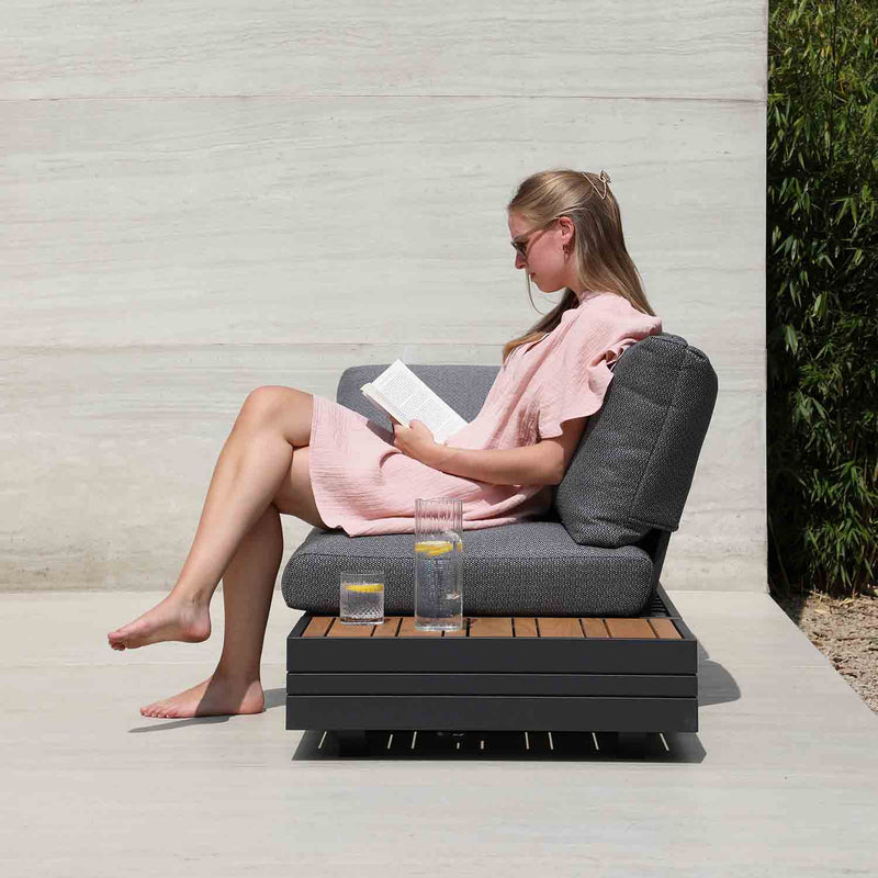 Hannover II 3 Seater Aluminium Outdoor Lounge With Sunlounger Feature