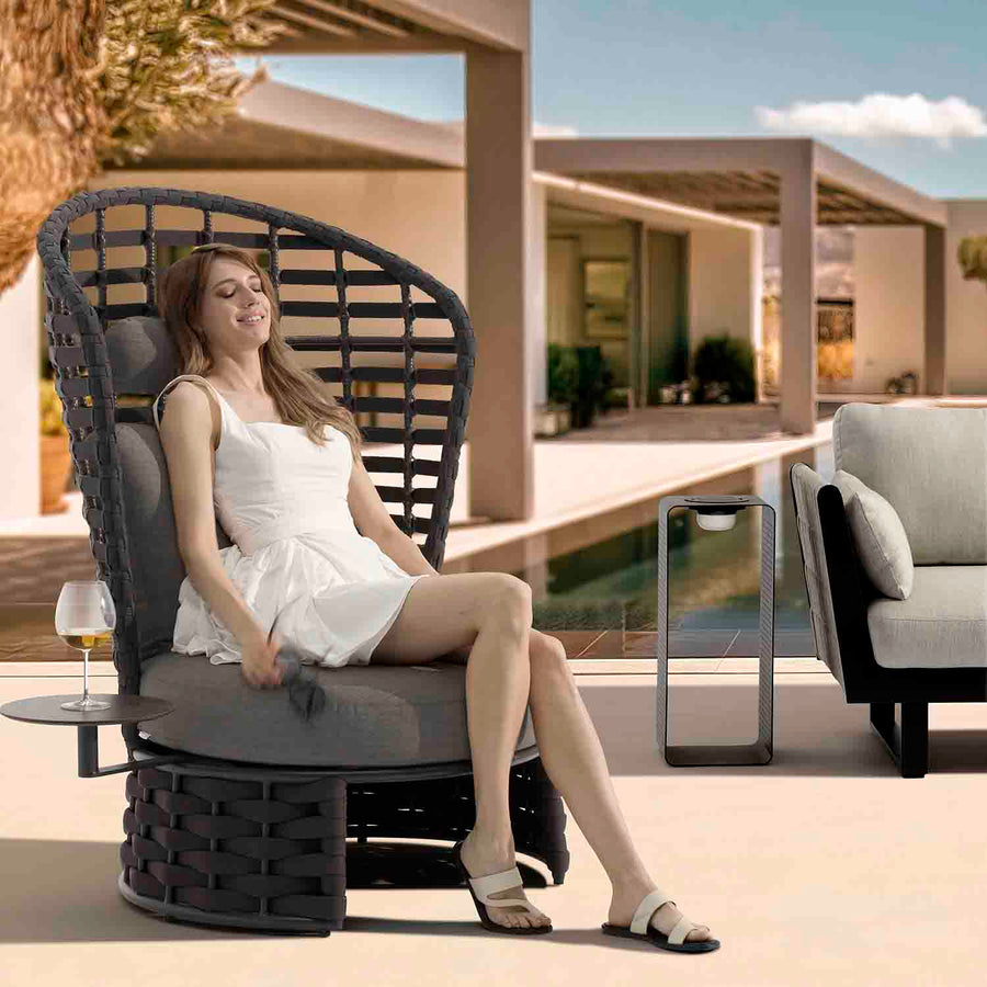 Lawson Rope Outdoor High-Back Leisure Chair with Round Side Table 30 cm