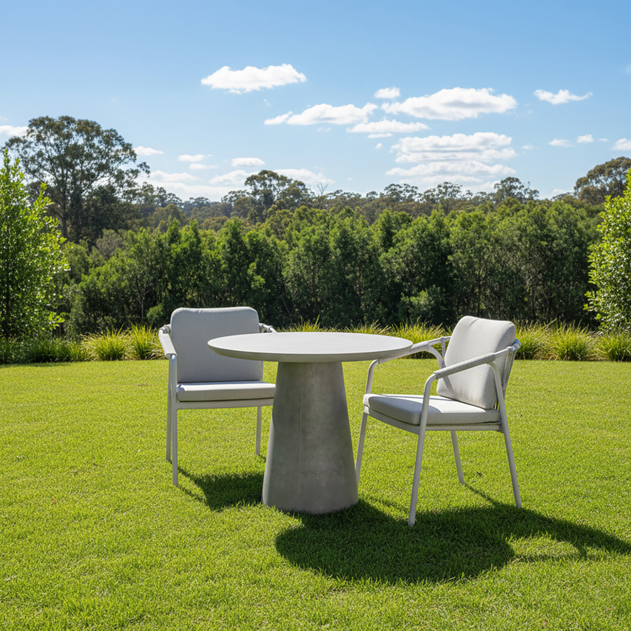 Nikita Table Oakland Chair Outdoor Dining Setting