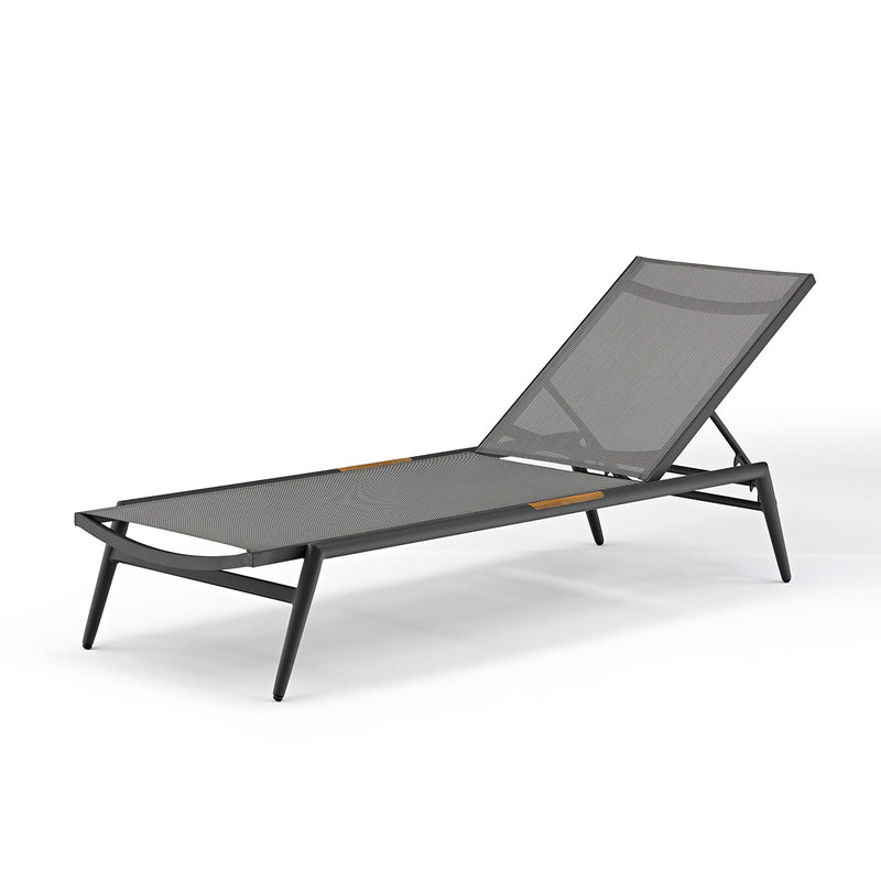 Dark grey aluminium &